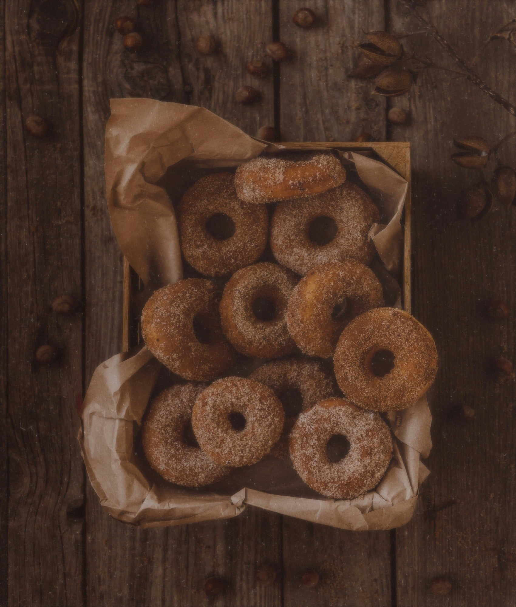 A bunch of cinnamon donuts. Cinnamon Doghnuts scent fragrance oil by Scentivore. For soap and candle-making. 