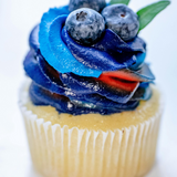 Cupcake with creamed frosting and berries. Frosted Cupcake by Scentivore. Fragrance oil for candle and soap making. 